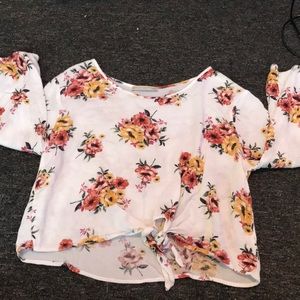Floral crop blouse
